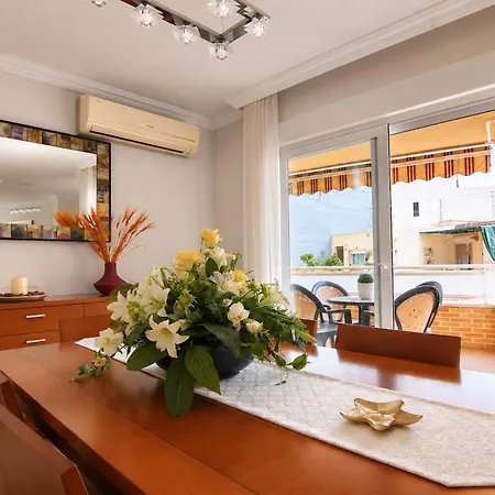 Apartment Spacious In Downtown *